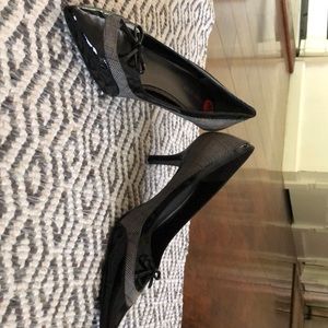 Nine West Patten leather kitten heel
